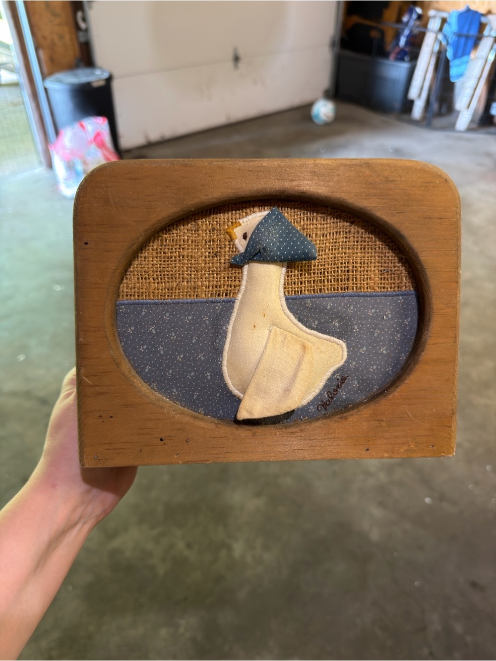 VINTAGE 1980s Wooden Folk Art Goose napkin holder - Blue & Cream